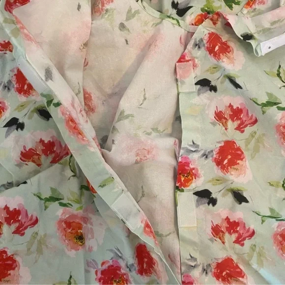 Posh Pushers Emory Delivery & Infant Gowns size Small/Medium - Picture 5 of 9